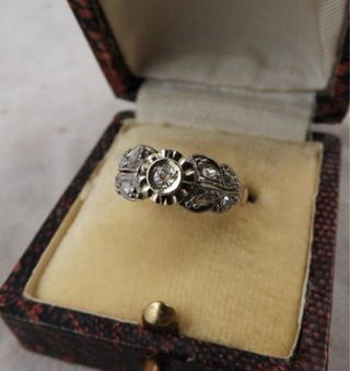 Anillo Antiguo isabelino Oro 18k con Brillantes