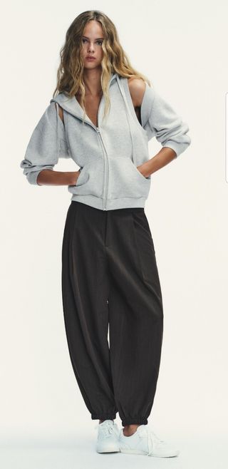 Pantalón bombacho Zara rayas negro/marrón
