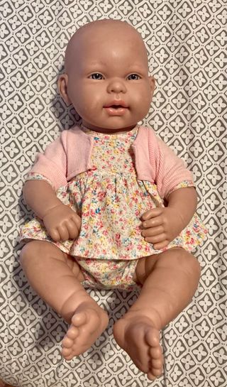 Muñeca bebé MIYO