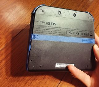 Nintendo 2DS Negra y azul 