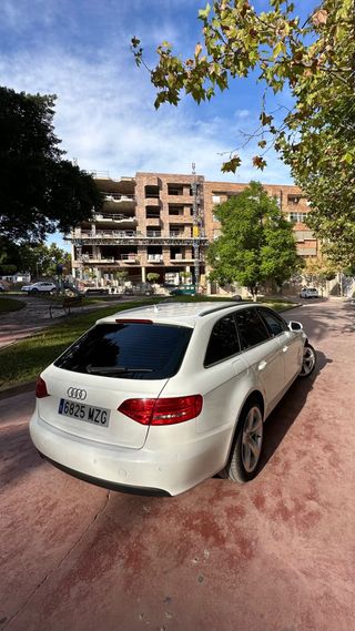 Audi A4 Allroad 2011