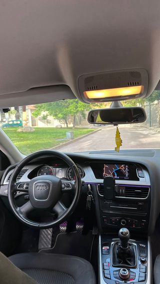 Audi A4 Allroad 2011
