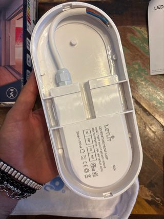 Lampada LEDC con sensore di movimento