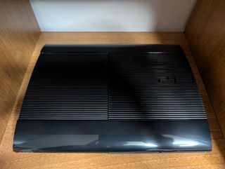 PlayStation 3 Superslim COMPLETA para Isabel