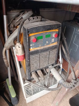Máquina Soldar Trifásica