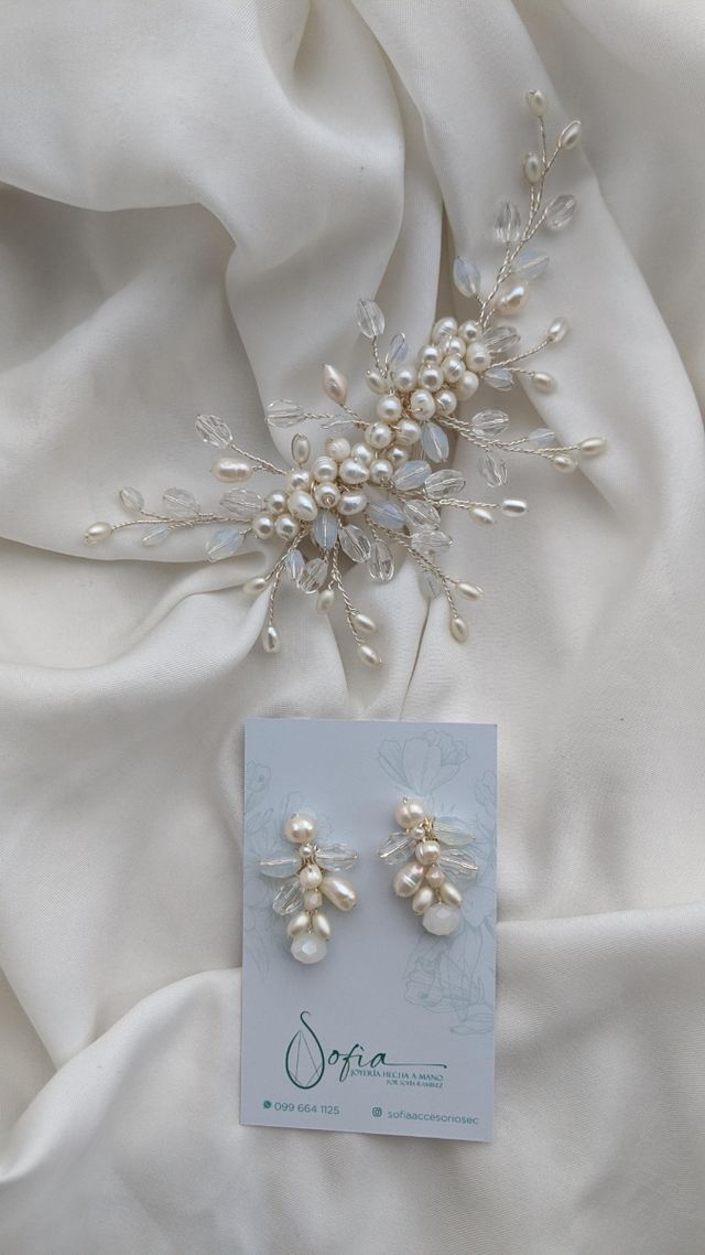 Tocado Novia Perlas Hecho a Mano Plata