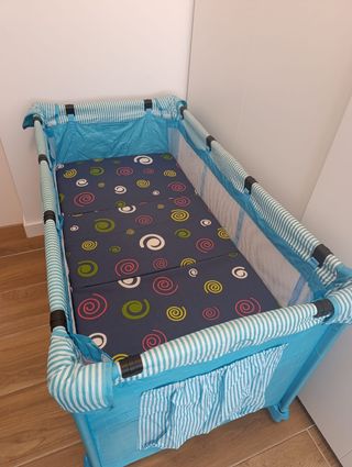 Cuna de viaje plegable azul