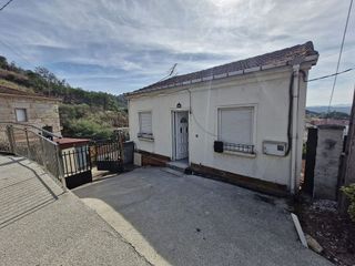 Chalet en alquiler en Barrocanes en Ourense