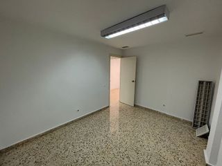 Local comercial en venta en Rincón de Loix en Benidorm