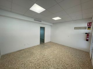 Local comercial en venta en Rincón de Loix en Benidorm