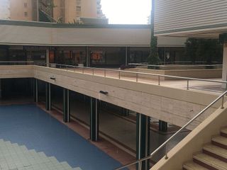 Local comercial en venta en Rincón de Loix en Benidorm