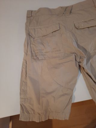 Bermuda Helly Hansen Talla 40 Beige