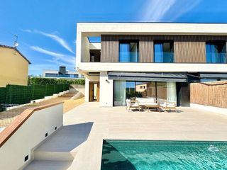 Casa pareada en alquiler en Santa Cristina d'Aro en Santa Cristina d´Aro