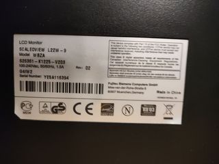 Monitor LCD Fujitsu Siemens Plata/Negro
