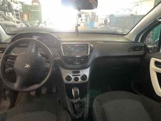 Peugeot 206746 retrovisor 232673077 208 1.0 vti mt