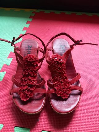 Sandalias 24H Rojas Talla 36