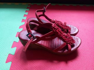 Sandalias 24H Rojas Talla 36