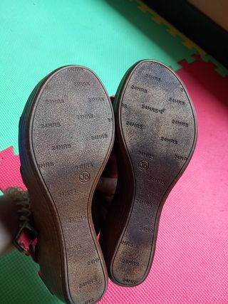 Sandalias 24H Rojas Talla 36
