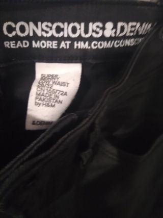 Pantalones efecto cuero H&M negros
