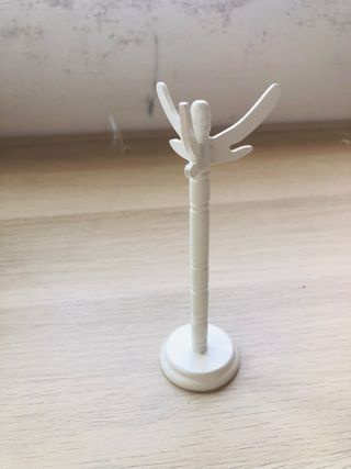 Conjunto mesa y sillas casita de muñecas