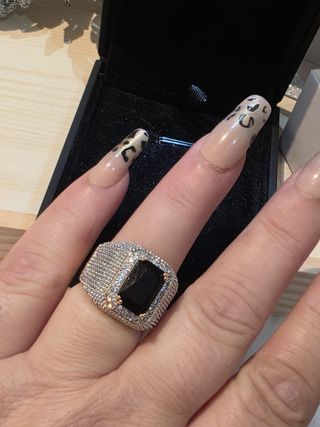Anillo Hombre Ónix Negro Brillantes