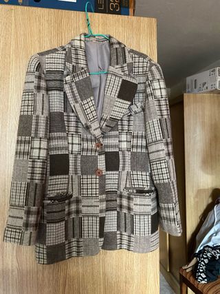 chaqueta gruesa muy original 