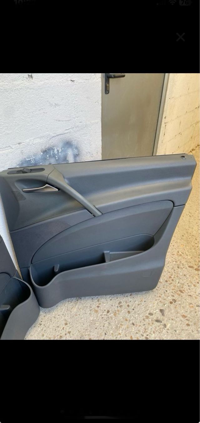 Paneles puertas delanteras Mercedes Vito Viano