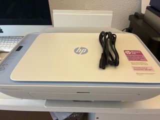 Impresora HP DeskJet 2822e