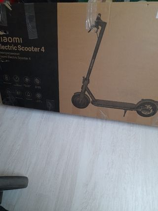 Patinete Eléctrico Xiaomi Scooter 4