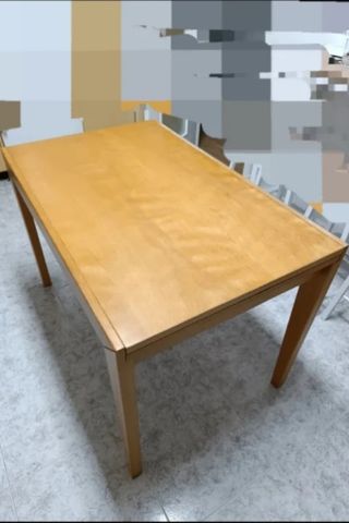 Mesa de comedor extensible madera clara