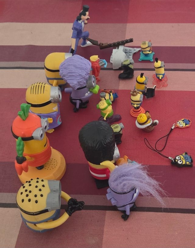 Lotto personaggi Minions e Cattivissimo Me