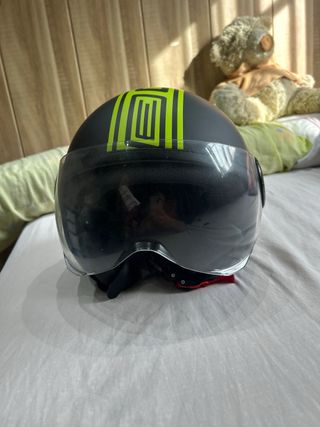 Casco Moto Negro y Verde