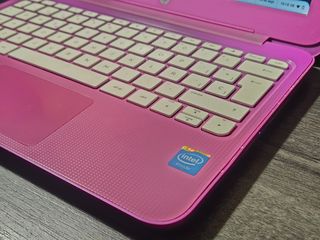 Mini portátil HP  Stream rosa