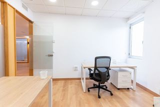 Oficina en alquiler en Centro Histórico en Málaga