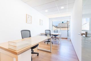 Oficina en alquiler en Centro Histórico en Málaga