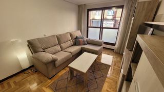 Piso en alquiler en San Lázaro - Otero - Villafría en Oviedo