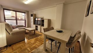 Piso en alquiler en San Lázaro - Otero - Villafría en Oviedo