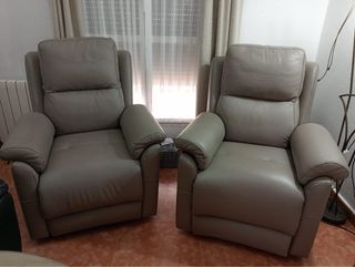 2 Sillones de Piel Gris