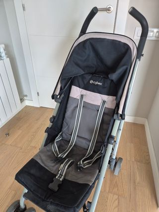 Silla de paseo Cybex Onyx plegable + funda lluvia