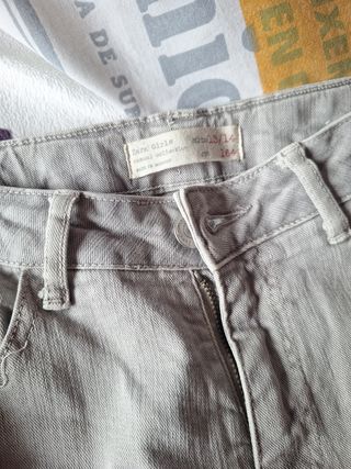 Pantalones Bershka Negros y Grises