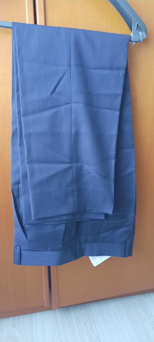 Traje de chaqueta azul para hombre