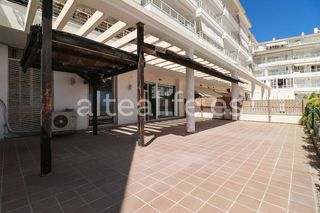Local comercial en venta en Zona l'Olla en Altea