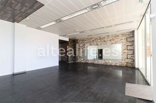 Local comercial en venta en Zona l'Olla en Altea