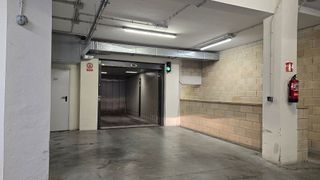 Garaje en venta en Centro - Mendibil - Santiago en Irun