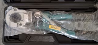 Alquiler prensa multicapa para tuberías
