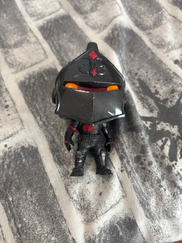 Funko Pop Caballero Negro