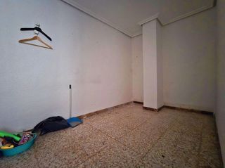 Local comercial en alquiler en Centro en Elche