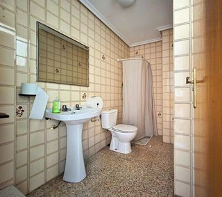 Local comercial en alquiler en Centro en Elche