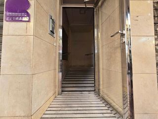 Local comercial en alquiler en Centro en Elche