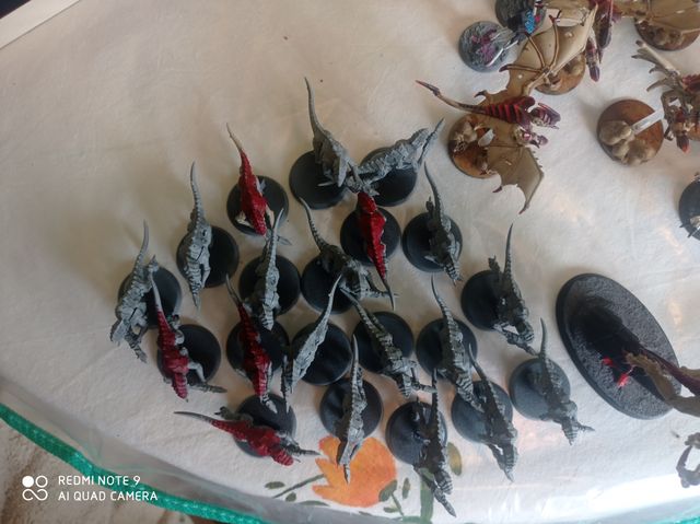 Pacchetto Warhammer Tyranids 40k